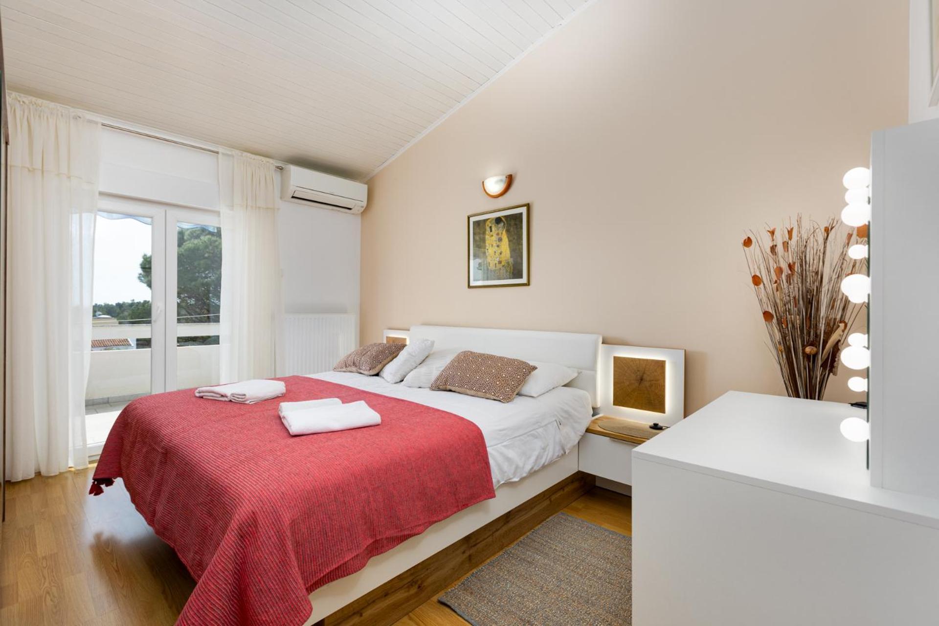 Apartment Neda Krk Town Eksteriør billede