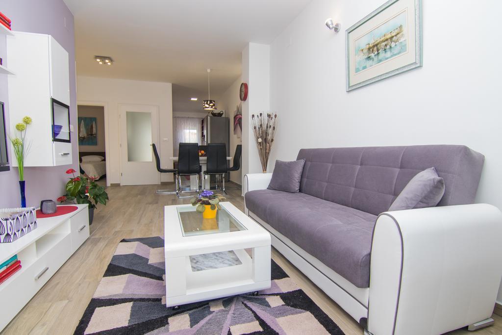 Apartment Neda Krk Town Eksteriør billede
